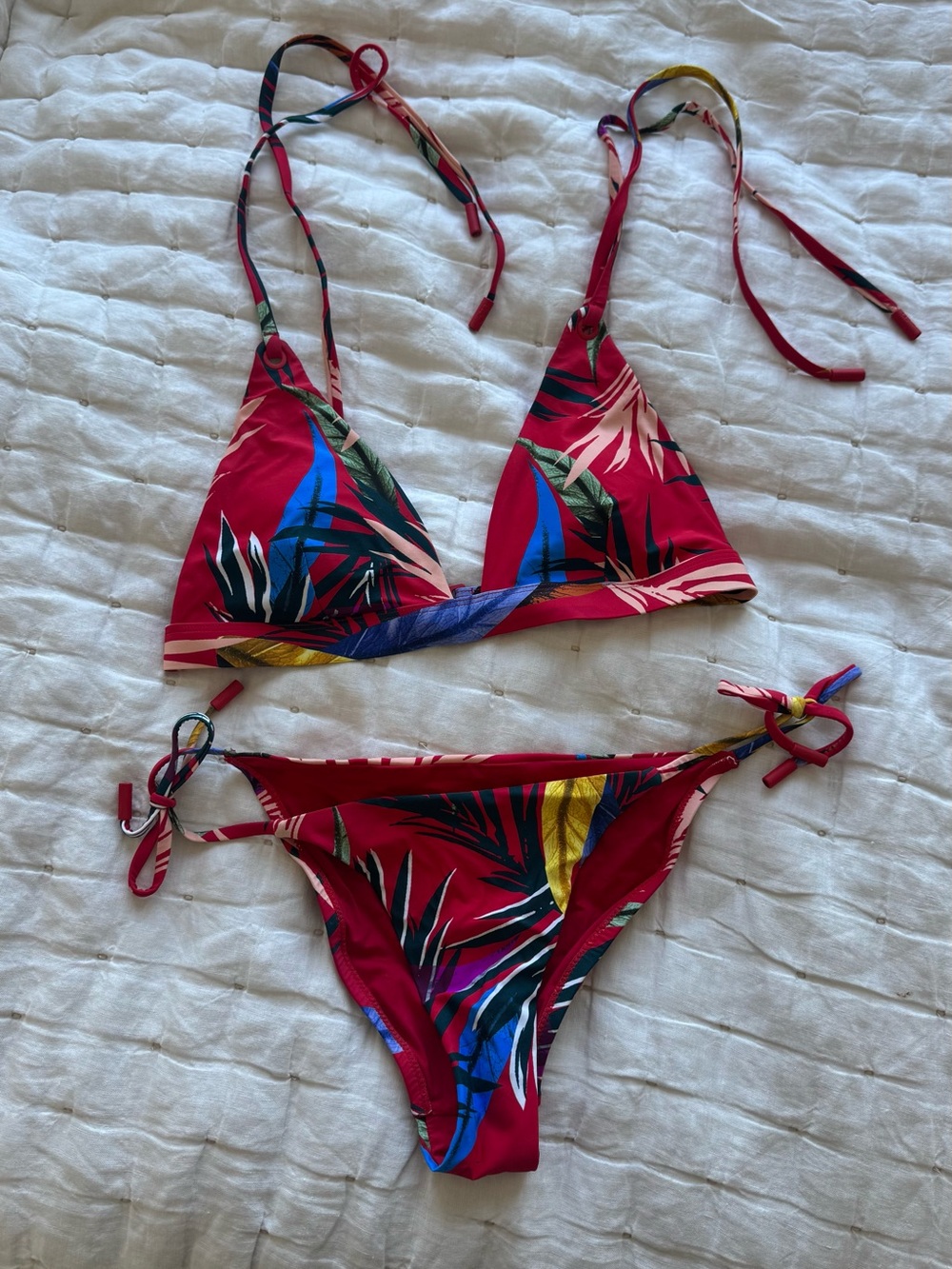 NWOT Red Carter Tropical Print Little Havana Lily Triangle Bikini Set